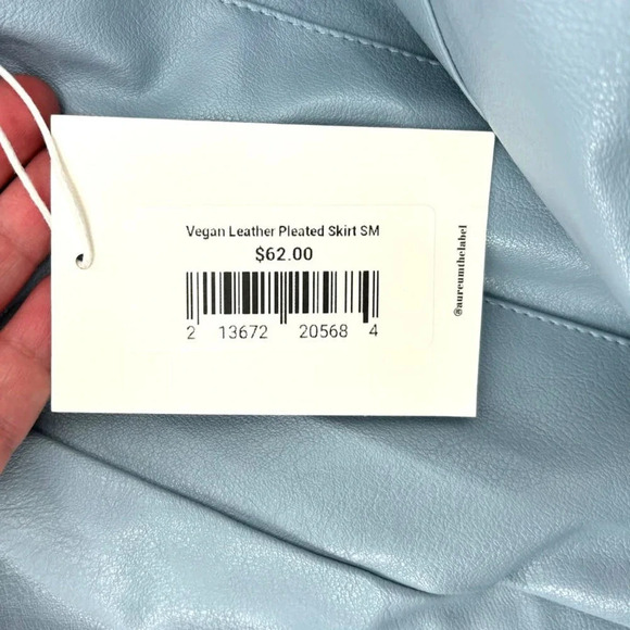 Aureum Sky Blue Vegan Leather Pleated Skirt‎ Size Small - Picture 9 of 11